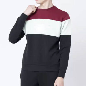 Maroon-White-Black Sweatshirt Inspiring Look